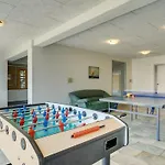 Stilla - 35km From The Sea By Interhome