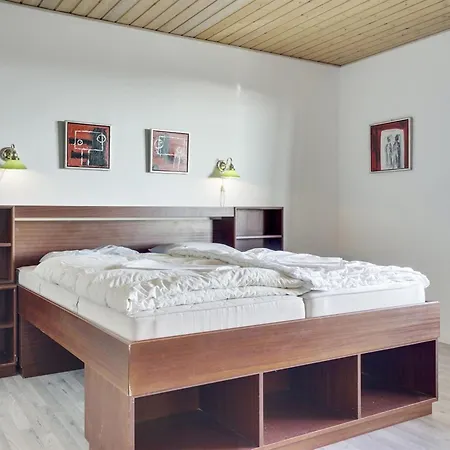 Stilla - 35km From The Sea By Interhome Feriehus *