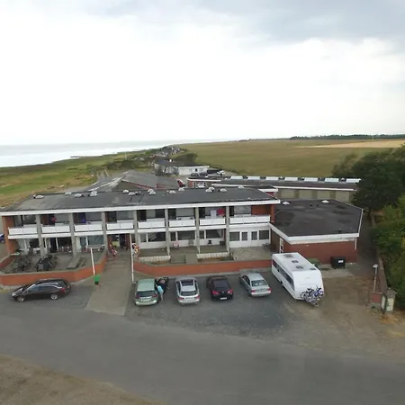 Stilla - 35km From The Sea By Interhome
